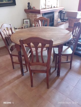 Mesa comedor extensible rústica + 5 sillas