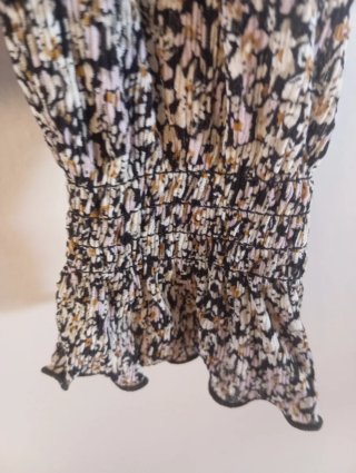 Blusa Mango Estampada Volantes Talla M