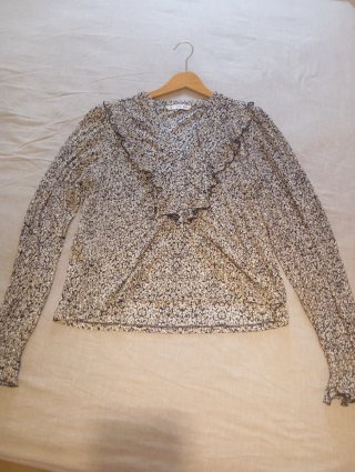 Blusa Mango Estampada Volantes Talla M