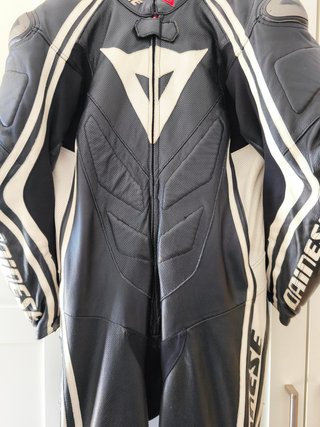 Mono Dainese 1 pieza talla 52