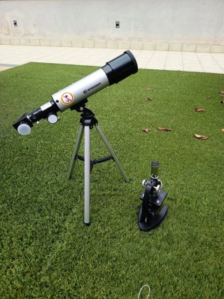 Kit Bresser Junior: Telescopio y Microscopio