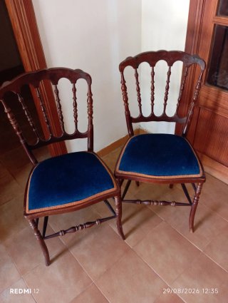Conjunto 2 sillas antiguas madera azul