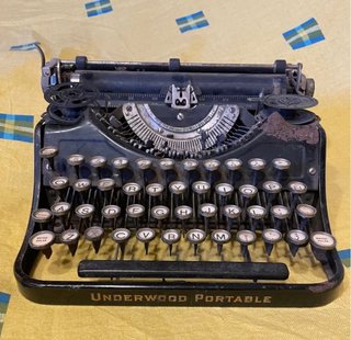 Máquina de escribir Underwood Portable