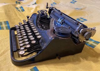 Máquina de escribir Underwood Portable