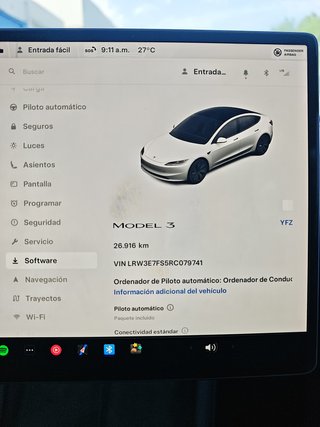 Tesla Model 3 2024