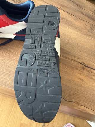 Zapatillas Tommy Hilfiger Azul y Rojo