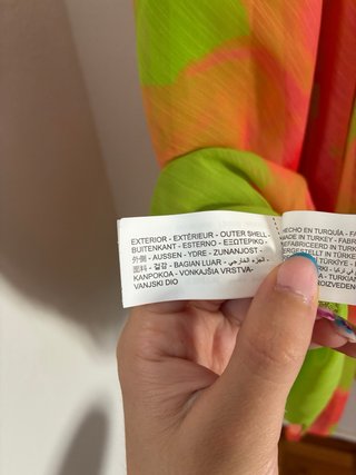 Vestido midi Zara estampado verde y coral XS