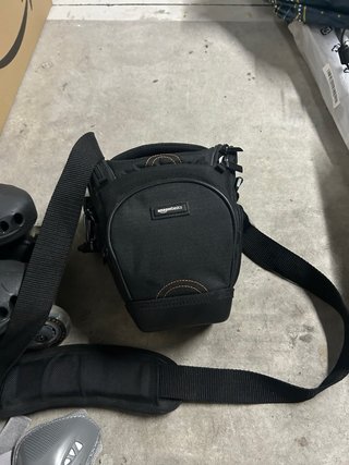 Fondina per fotocamera reflex Amazon Basics