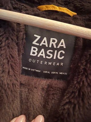 Abrigo Zara Mostaza Capucha y Pelo
