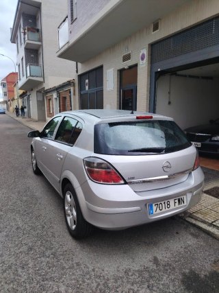 Opel Astra 2007