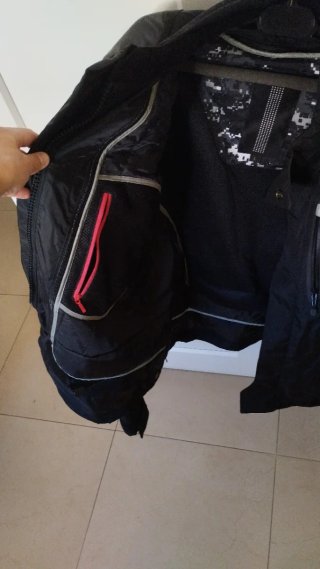 Chaquetas de moto negras