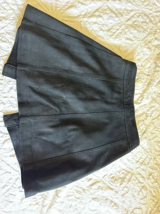 Falda Zara ante negra botones