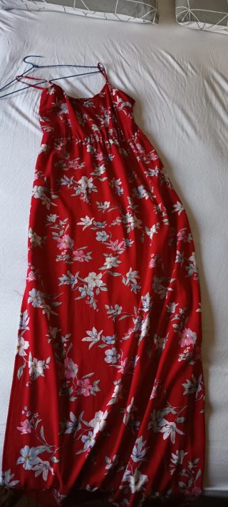 Vestido H&M floral rojo