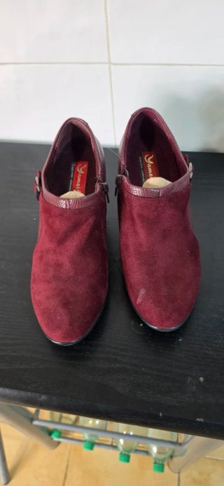 Zapatos rojos de tacón
