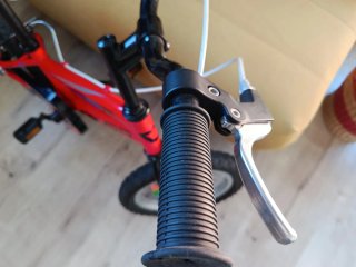 Bicicleta infantil Connor roja 14 pulgadas