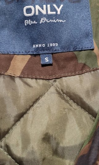 Chaqueta niño ONLY camuflaje