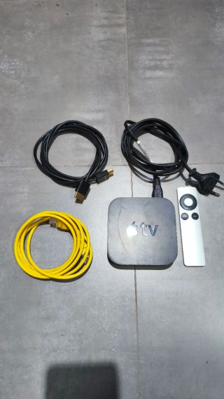 Apple TV A1427 con Mando
