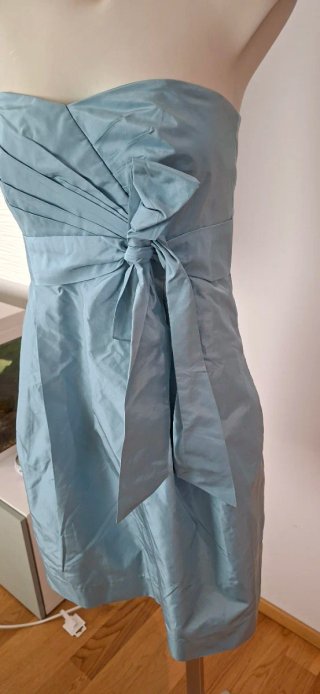 Abito elegante azzurro