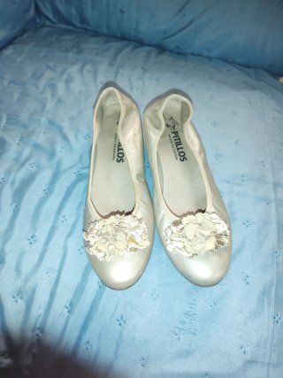 Zapatos Pitillos Dorados Talla 40