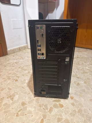 Ordenador Gaming Negro