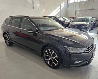 Volkswagen Passat Variant Executive 2.0 TDI EVO