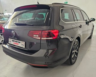 Volkswagen Passat Variant Executive 2.0 TDI EVO