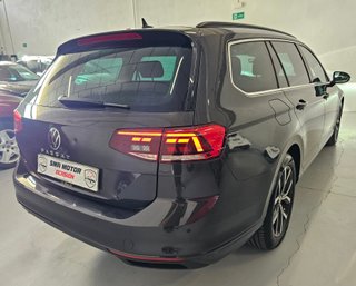 Volkswagen Passat Variant Executive 2.0 TDI EVO