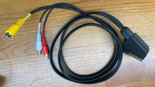 Cable SCART a Video Componente RCA.