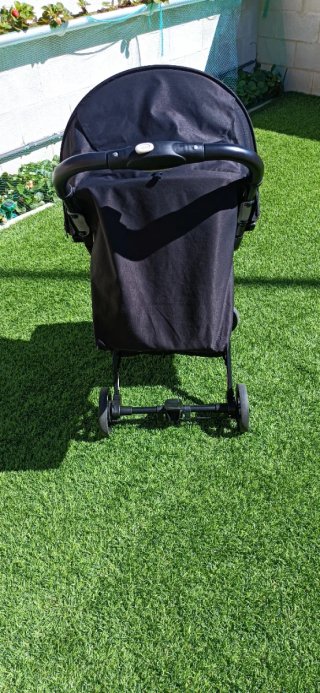 Passeggino Inglesina Quid grigio
