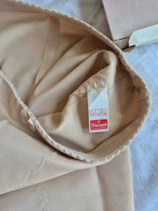 Faja reductora Triumph Beige