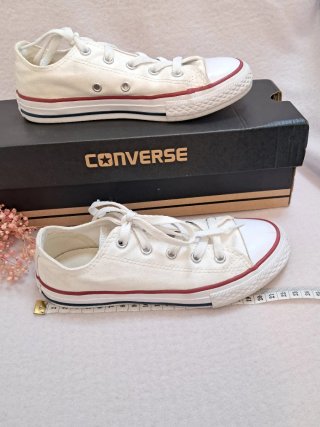Converse All Star blancas talla 32 con caja