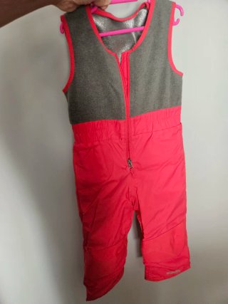 Columbia. Conjunto de nieve rosa/blanco.