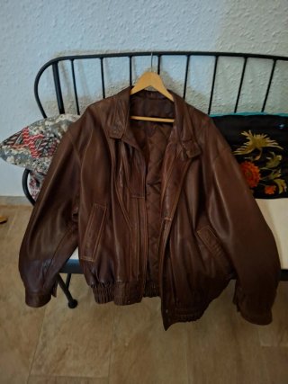 Cazadora de piel hombre marrón