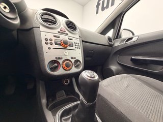Opel Corsa 1.2 Essentia
