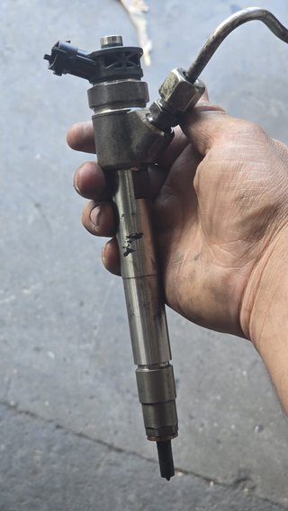 Turbo e Inyectores se quitaron de un coche508 2021