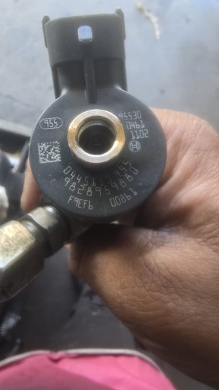 Turbo e Inyectores se quitaron de un coche508 2021