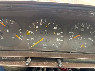 Mercedes-Benz W201 190 2.5 diesel 1995