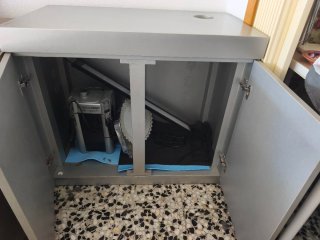 Mueble Acuario 90 x 50 x 80cm. Acabado en Plata.
