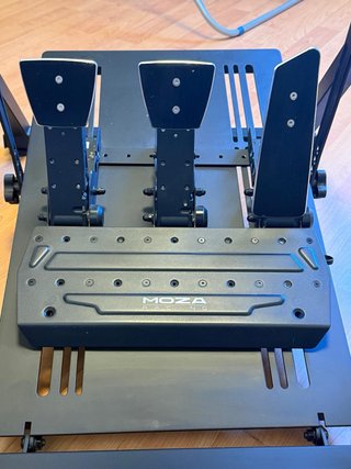 Pack Moza R9 + Cockpit Nitro