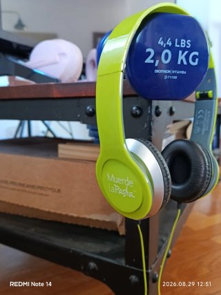 Auriculares verdes Muerde La Pasta
