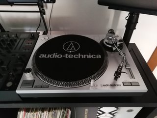Coppia Giradischi Audio-Technica AT LP 120 USB