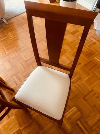 Mesa extensible comedor + 4 sillas