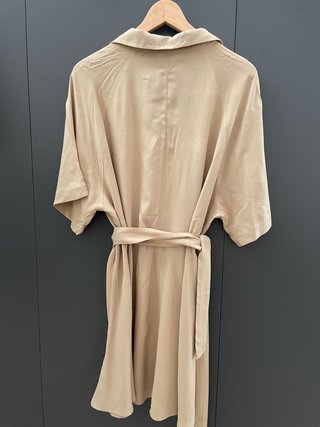 Vestido camisero safari beige