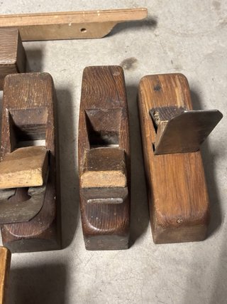 Juego de herramientas de carpintería antiguas