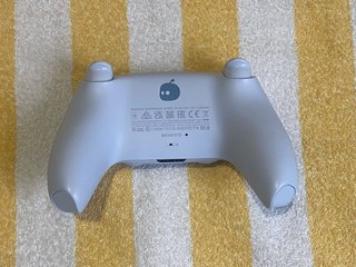 Mando DualSense Edición Limitada Astro Bot