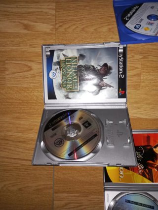 Collezione PlayStation 2: F1 04, Medal of Honor, Pro Evolution Soccer 3