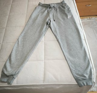 Pantalón chándal Nike Gris