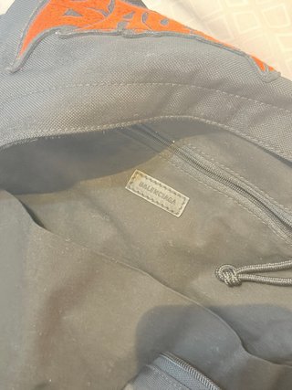 Zaino BALENCIAGA con ricamo Alien & Paris