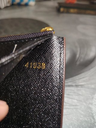 Cartera Louis Vuitton Marrón