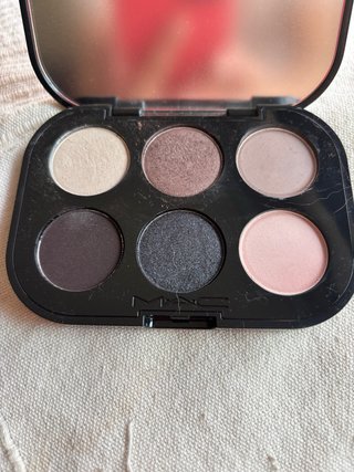 Paleta de sombras MAC multicolor